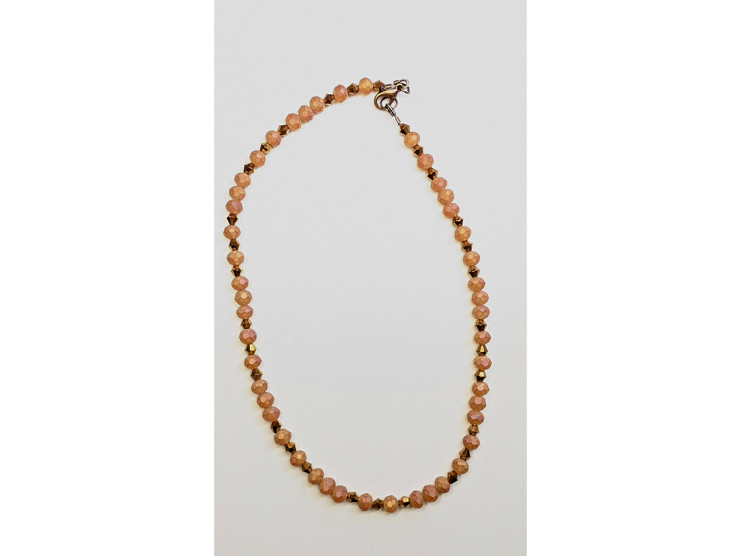 Elegant Peach and Gold Choker Necklace